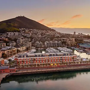 Cape Grace Y Hotel