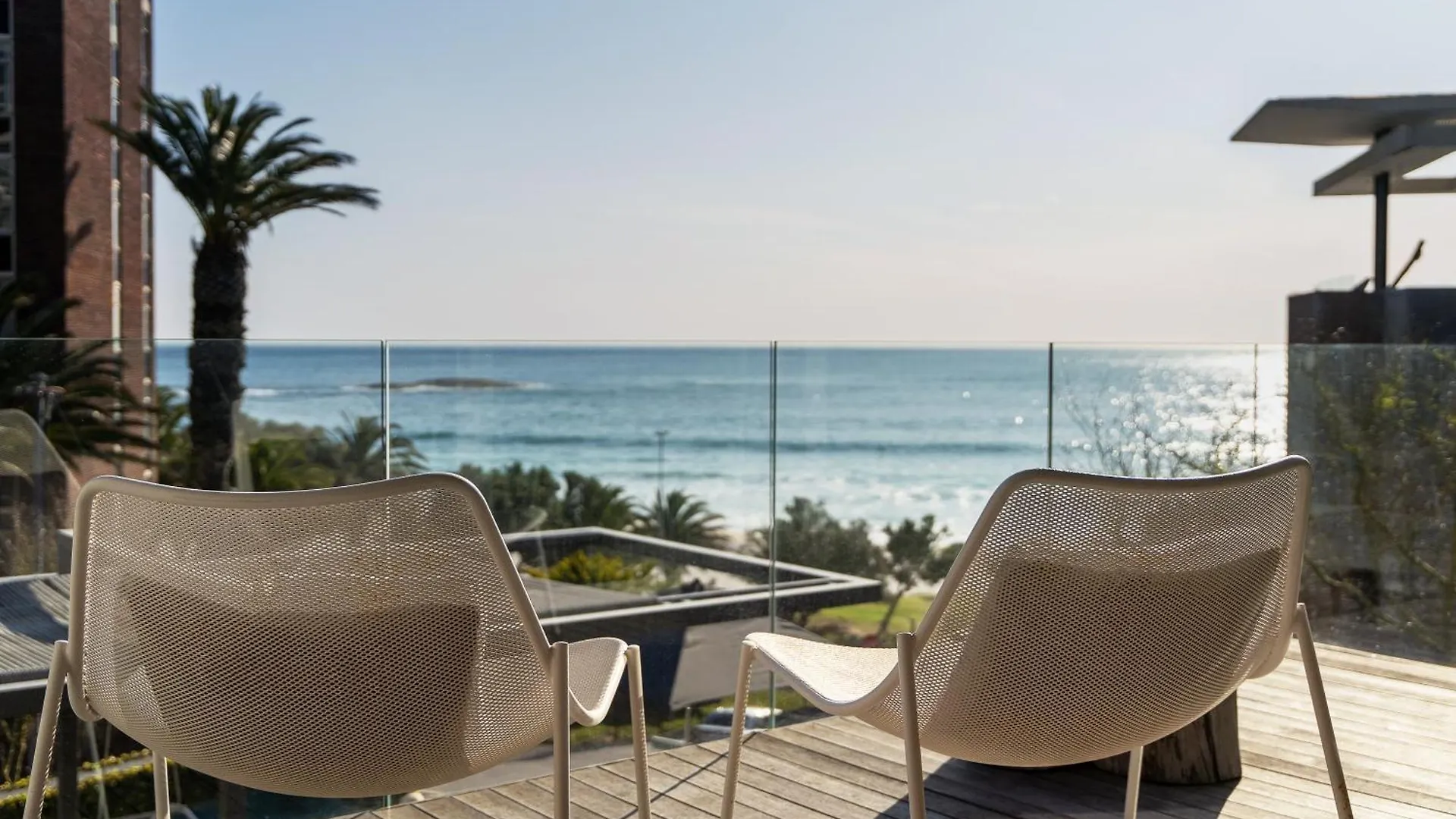 *****  Pod Camps Bay By The Oyster Collection Hotel Cape Town South Africa